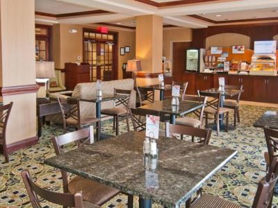 Express & Biloxi- By Ihg Hotel Ocean Springs
